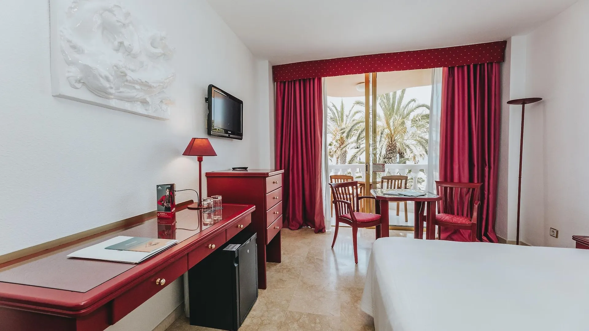 Hotel Cleopatra Palace Playa de las Americas   Playa de las Americas (Tenerife)