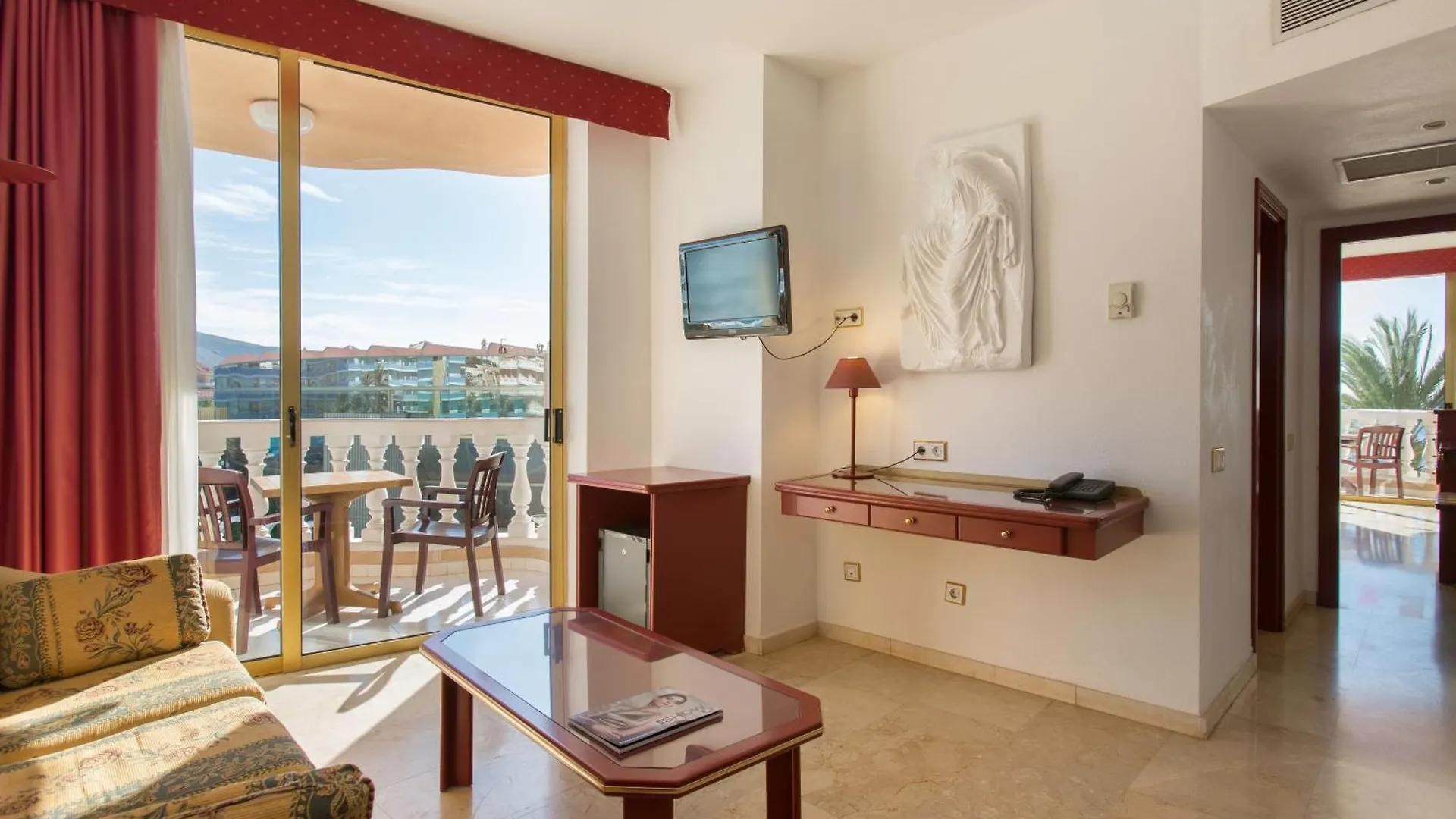 Hotel Cleopatra Palace Playa de las Americas
