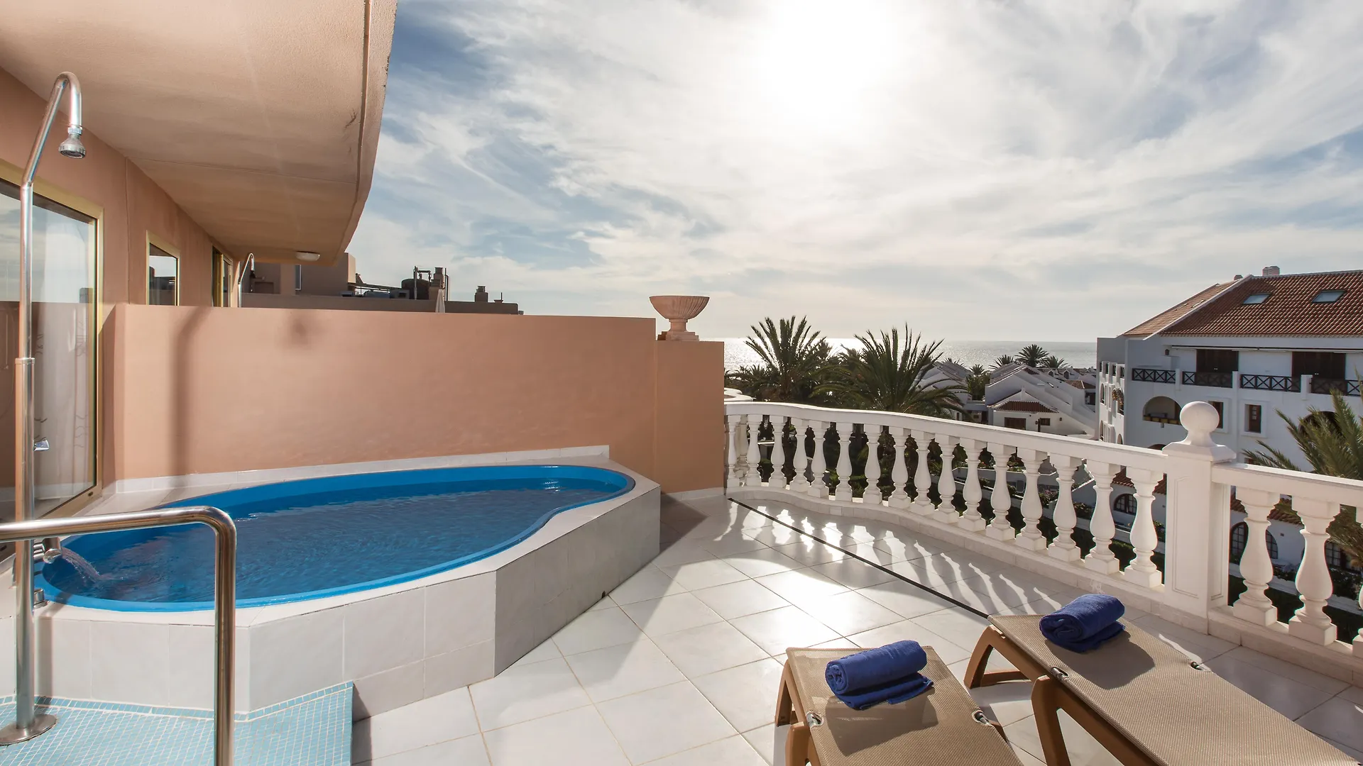 Hotel Cleopatra Palace Playa de las Americas