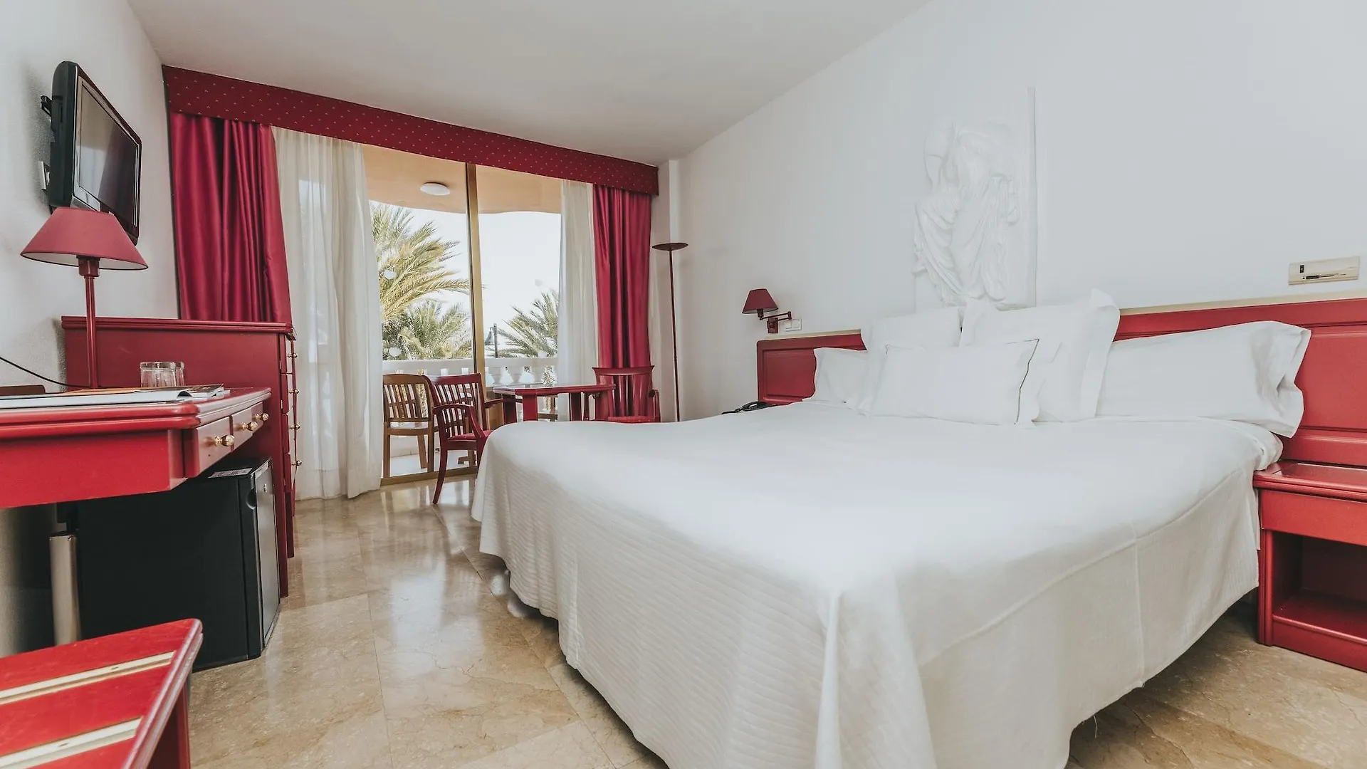 ****  Hotel Cleopatra Palace Playa de las Americas  Spain