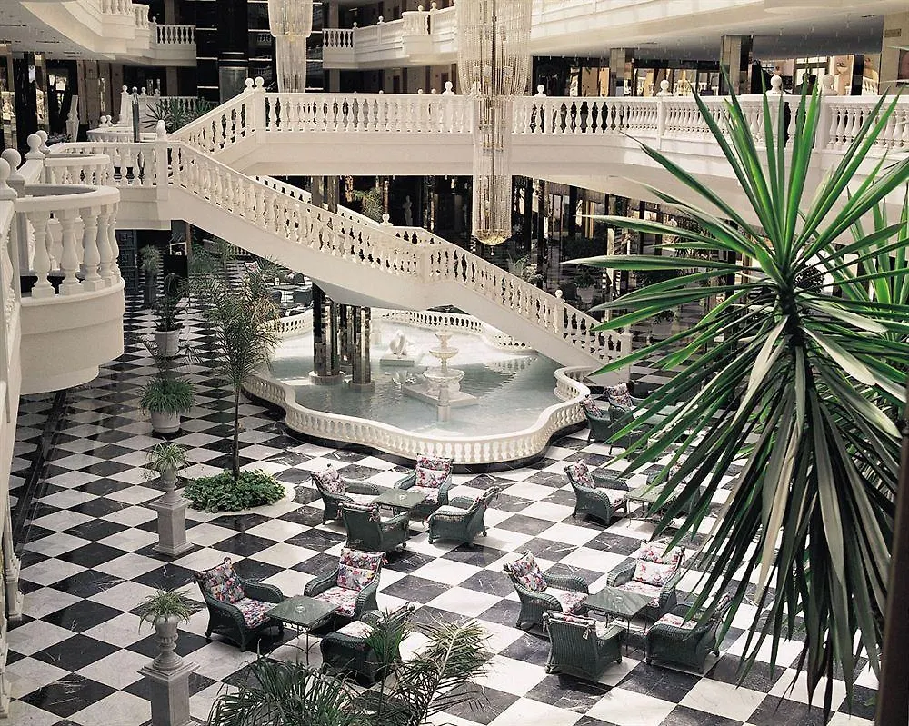 Hotel Cleopatra Palace Playa de las Americas  Spain